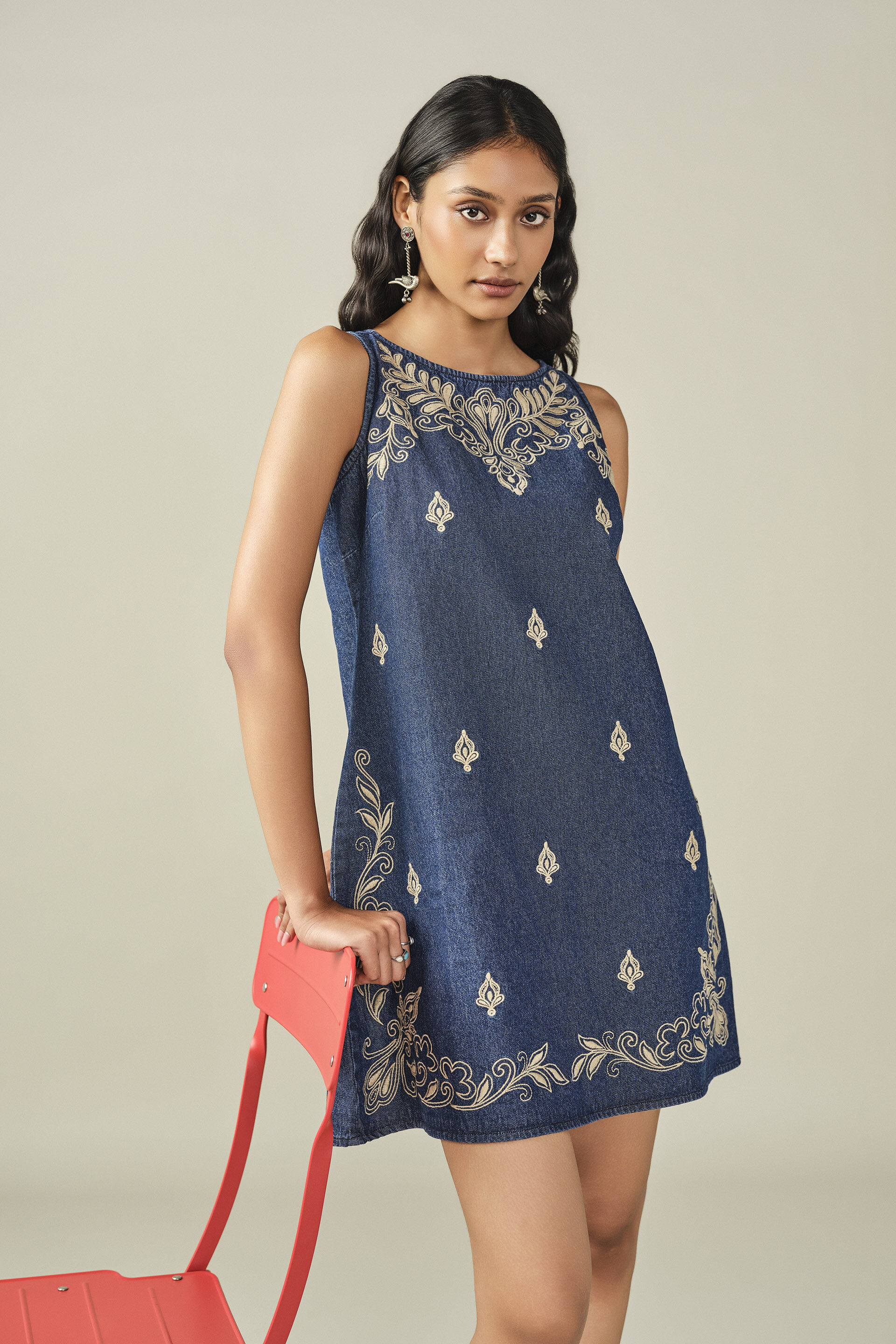 Embroidered Cotton Shift Dress in Midnight Blue, Blue, image 2
